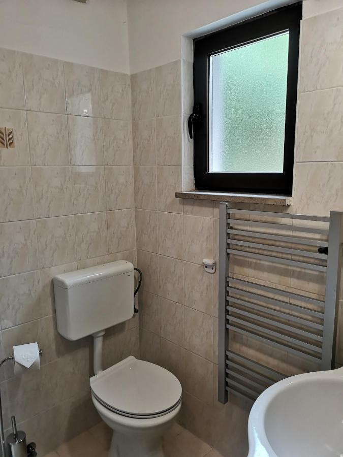House Ceh Villa Črni Kal Екстериор снимка